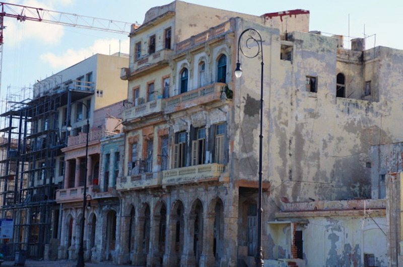 Interacting With The Locals In Havana Cuba Travel Blog