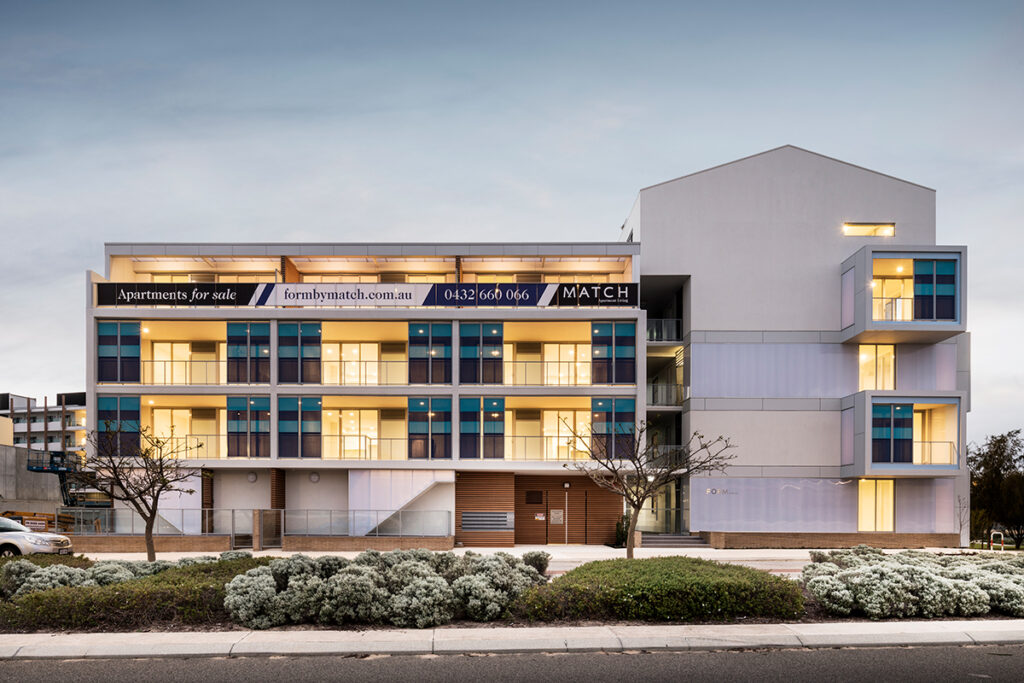 Form Apartments With Studio