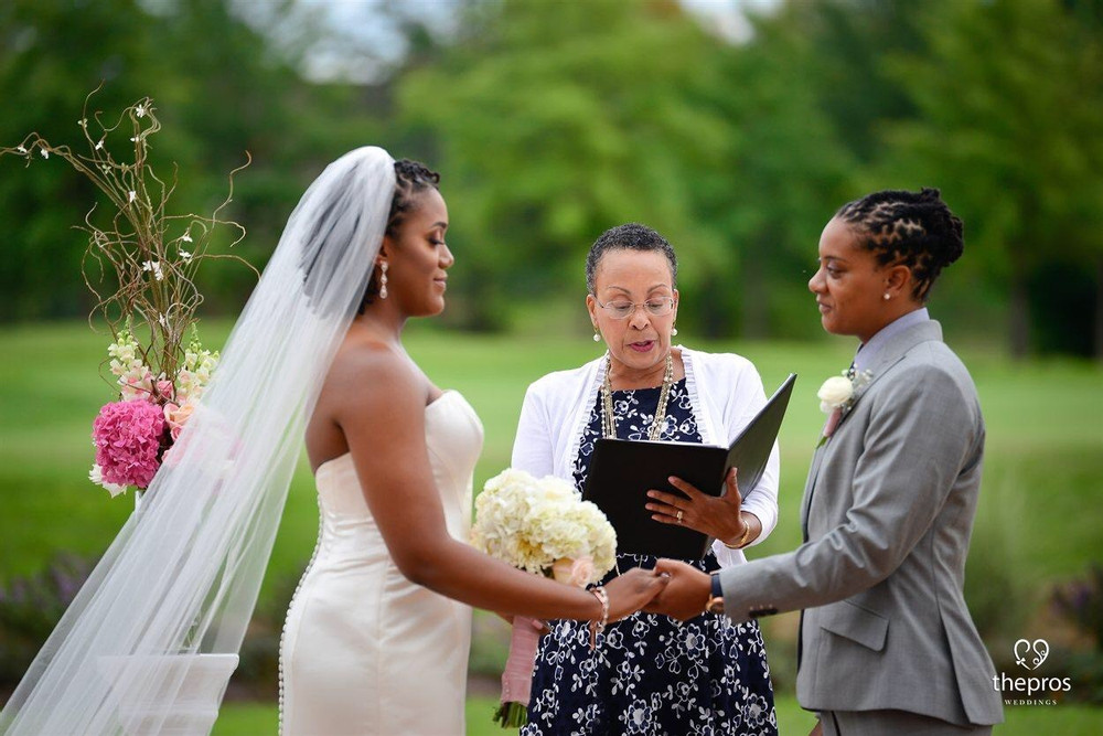 Civil Wedding Officiant in DC, MD, VA With this Ring I Thee Wedd
