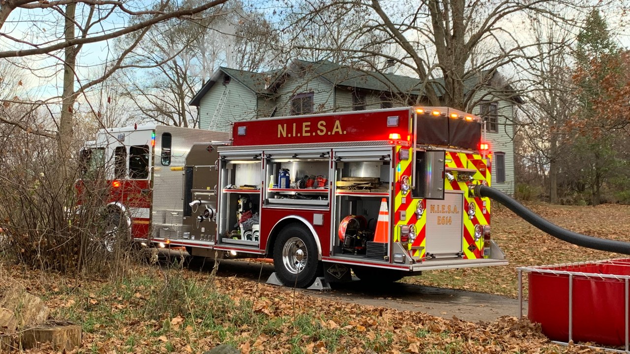 Multiple fire departments responding to incident in Williamstown