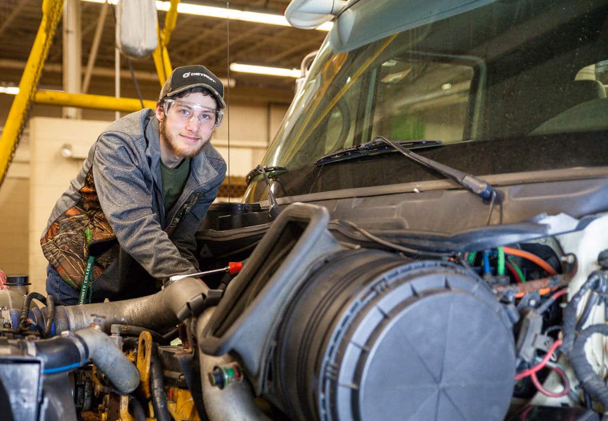 Diesel Heavy Equipment Technology White Mountains Community College