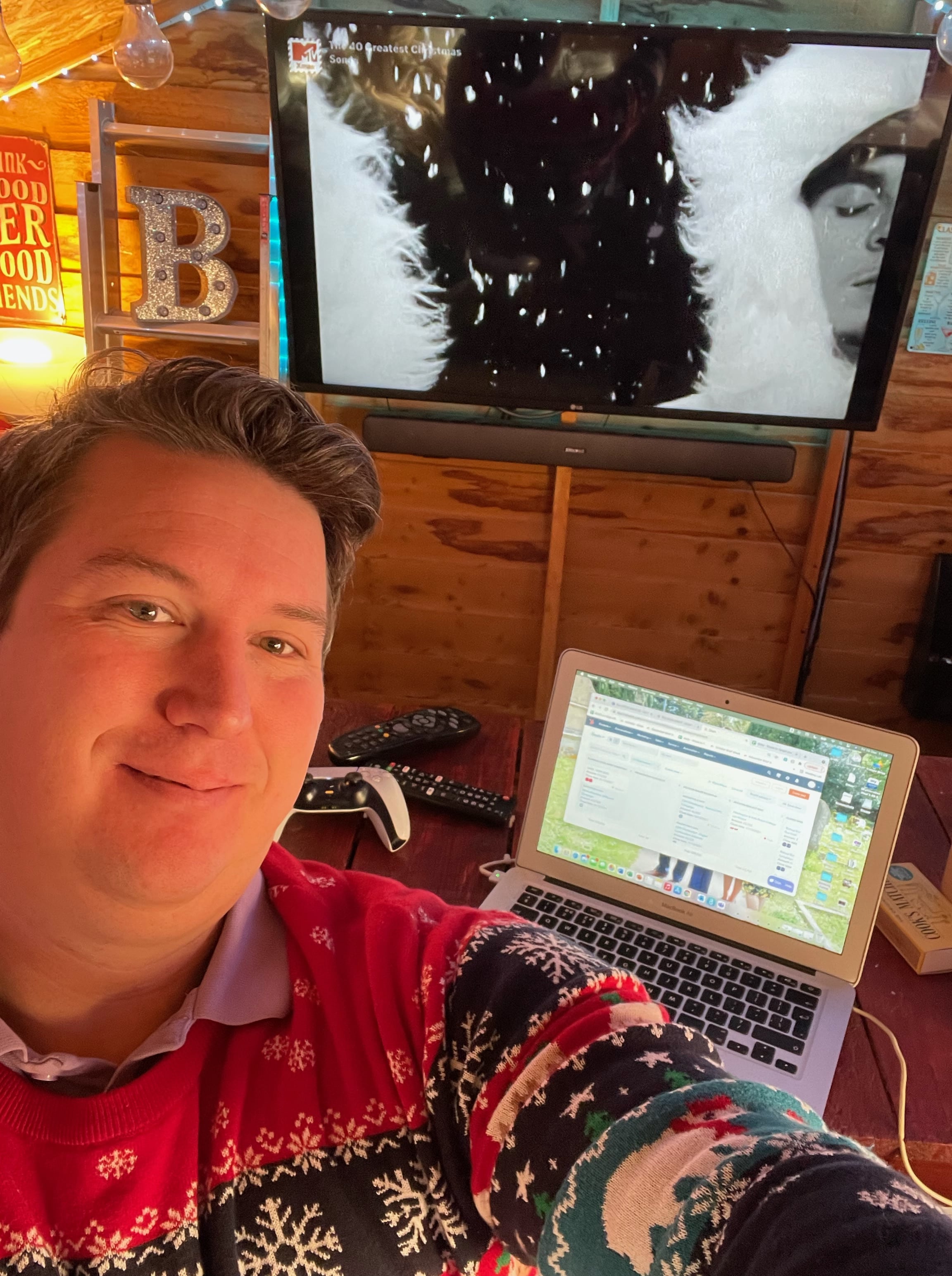 Christmas Jumper Day 2021 Wold Outdoor