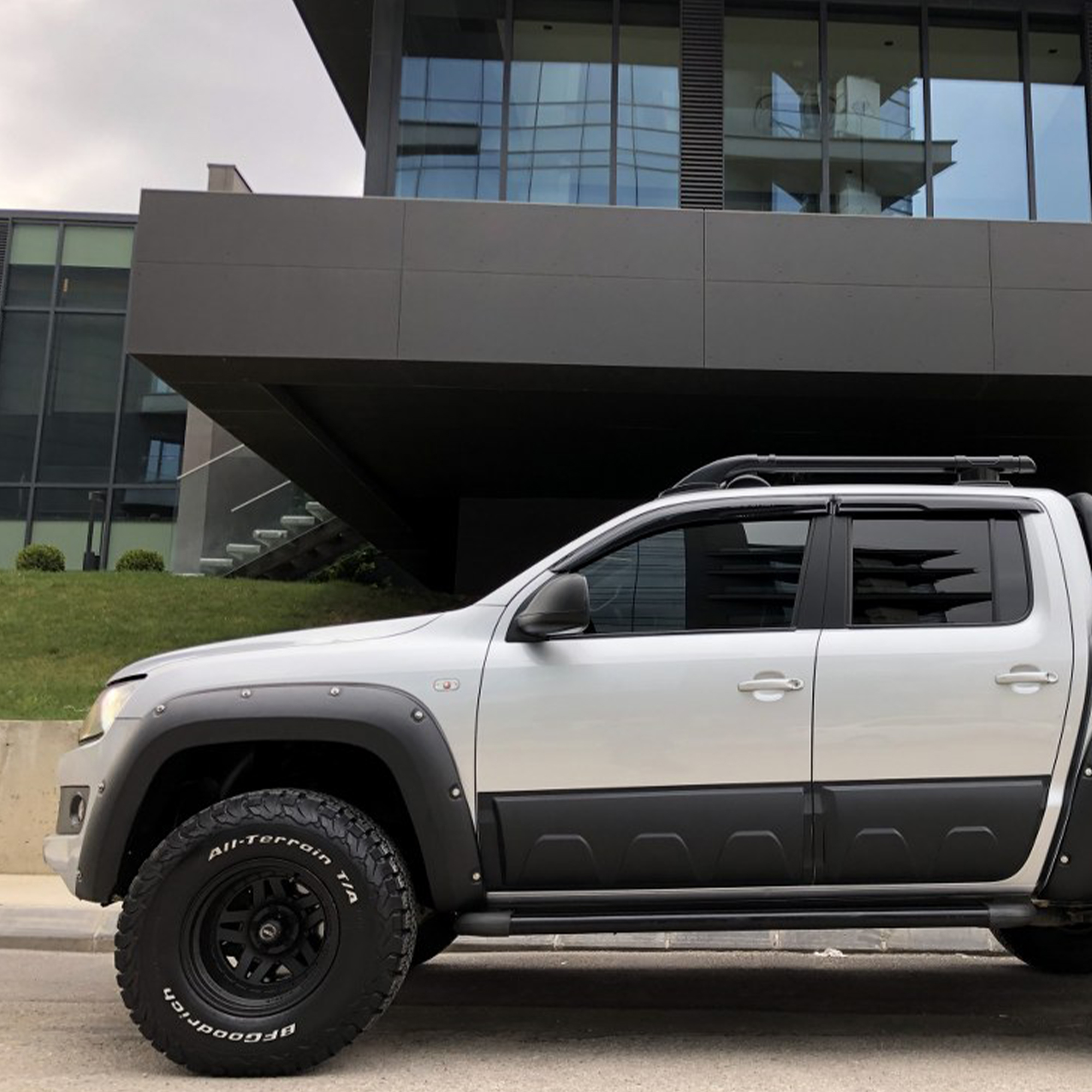 AMAROK V6 2016 ONWARD FENDER FLARES Wolfrace Wheels
