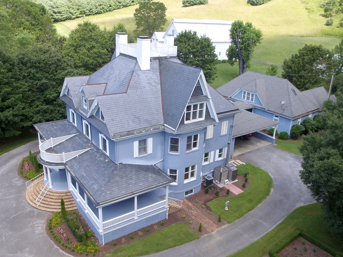 For Sale Historic 6,100 SF Victorian Manor Home 2 Guest Houses 3