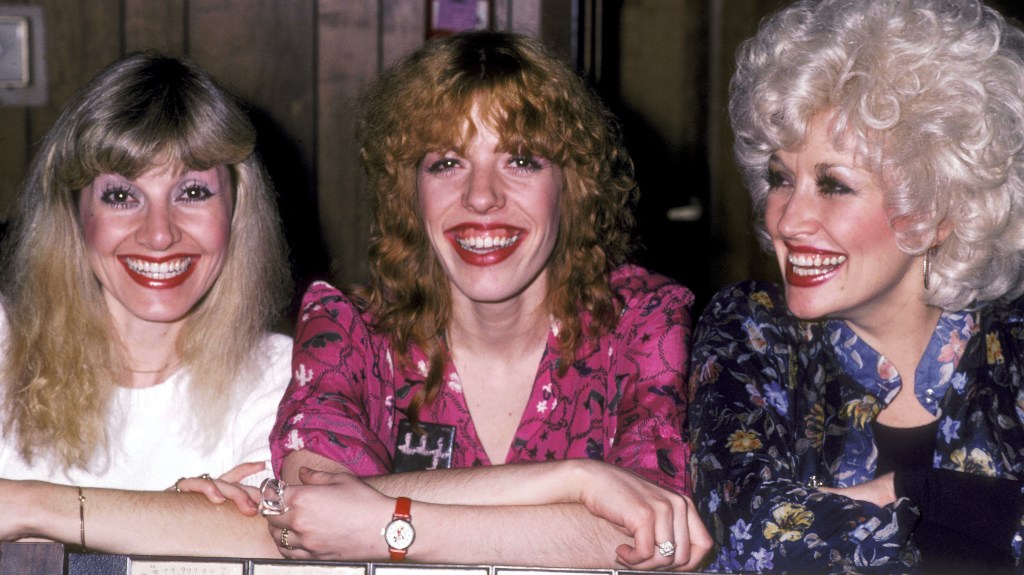 Here's What Dolly Parton's Siblings Are Up to Today Woman's World