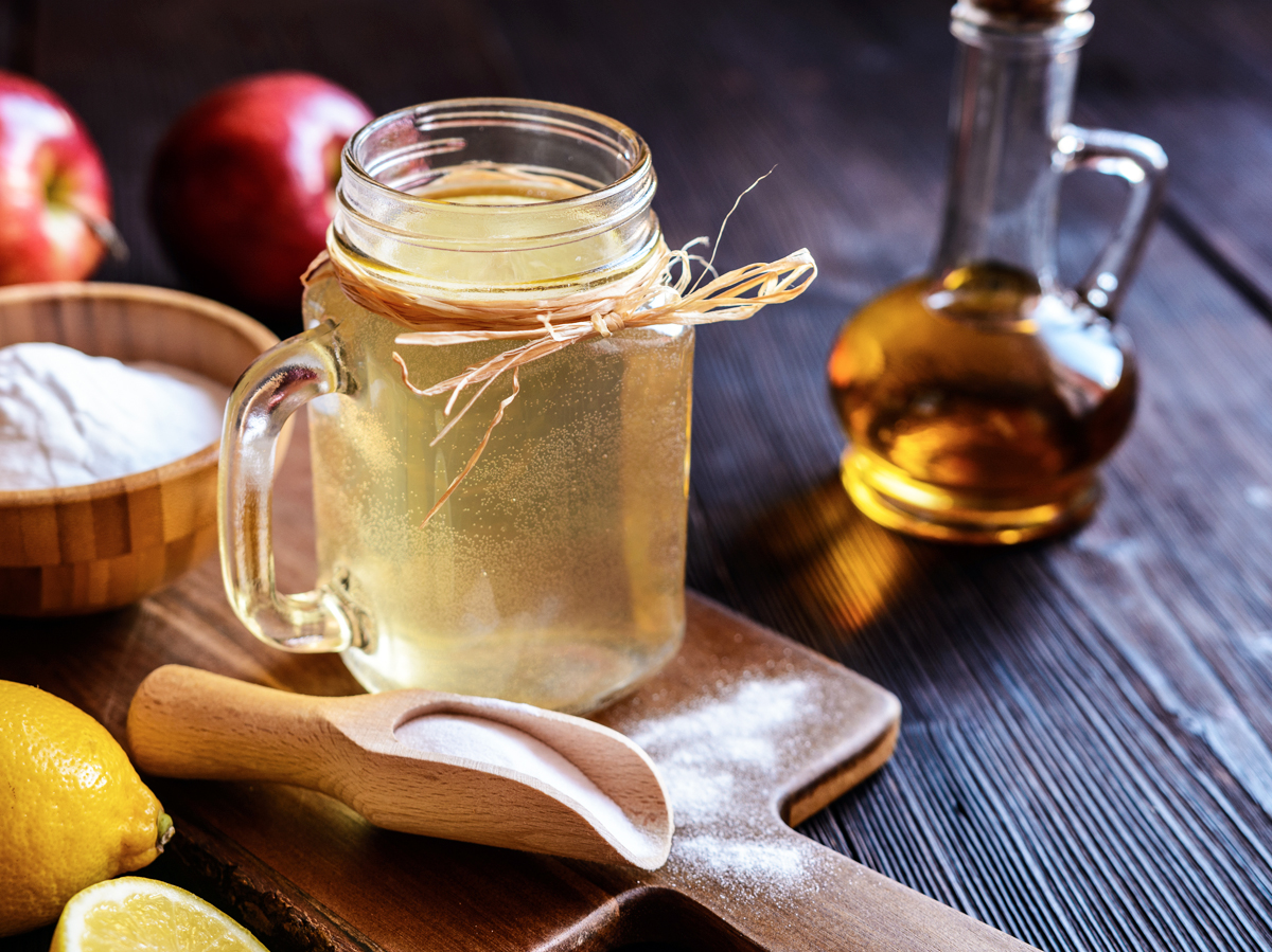 Apple Cider Vinegar and Baking Soda For Weight Loss(025)