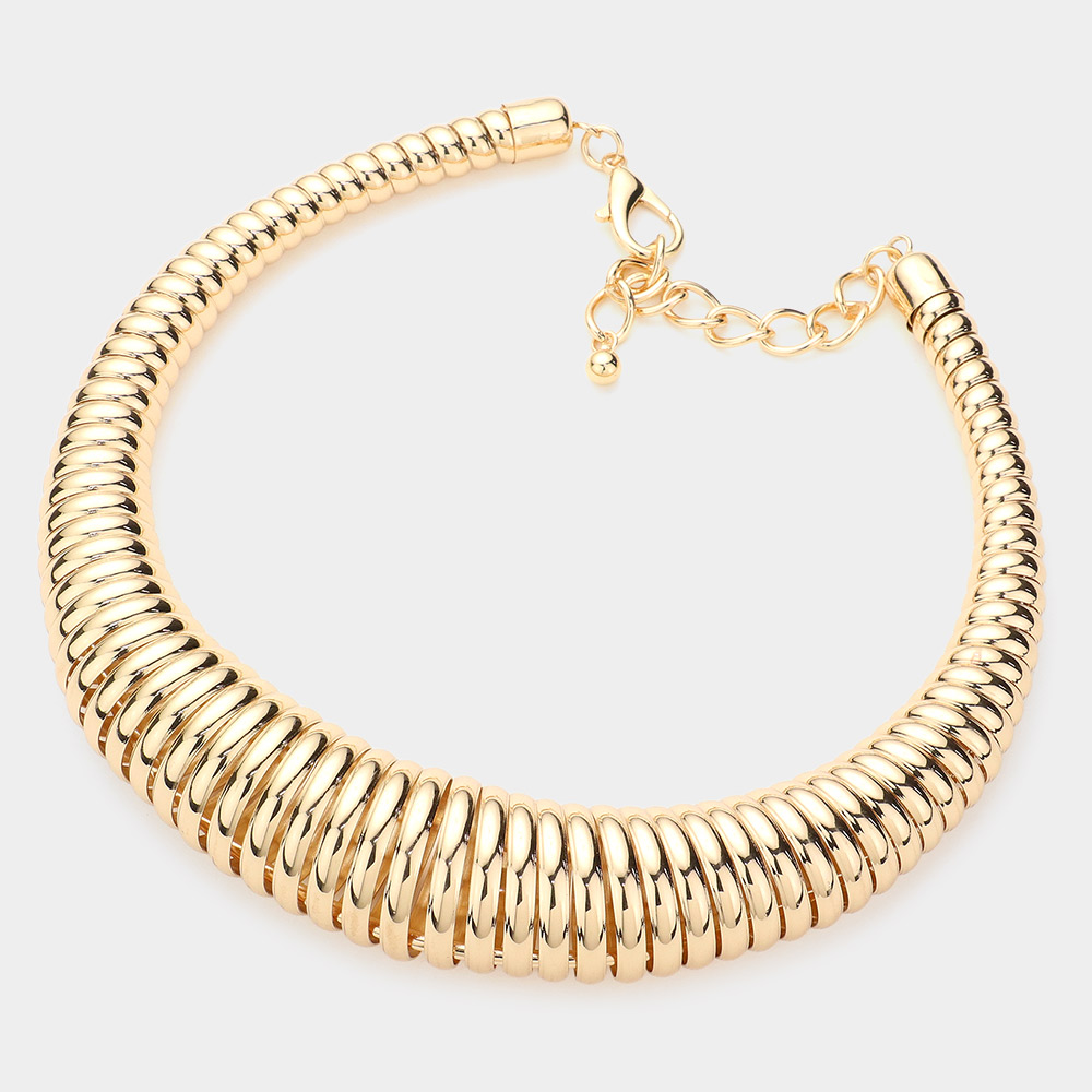 Metal Coil Choker Necklace