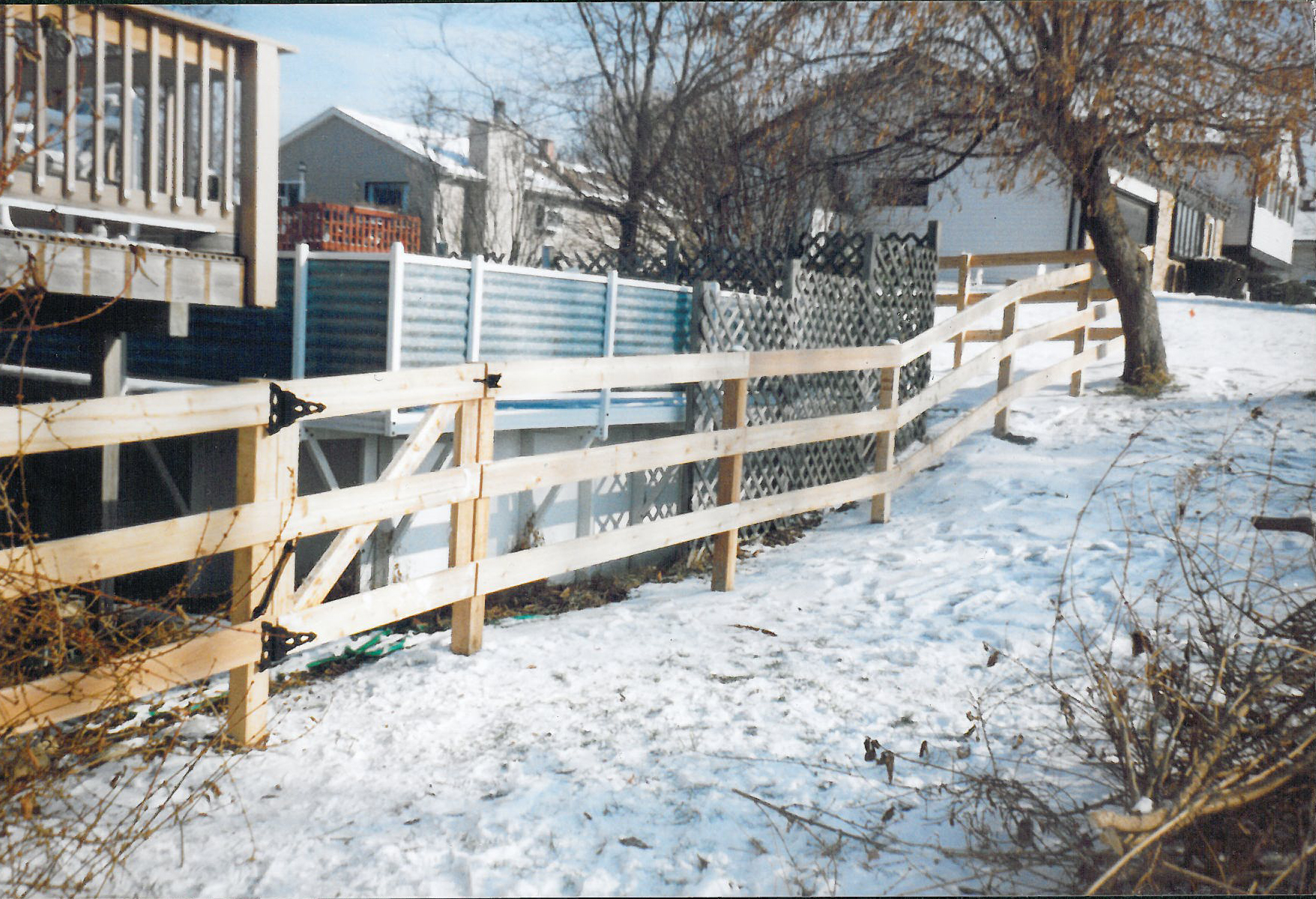 Wood Corral Fencing