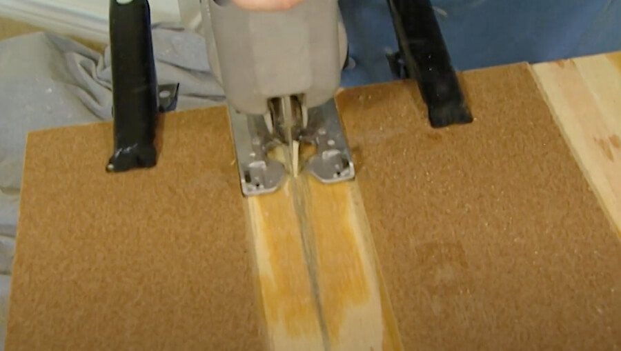 How To Cut Straight Line With Jigsaw