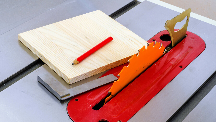 How To Square A Board With A Table Saw