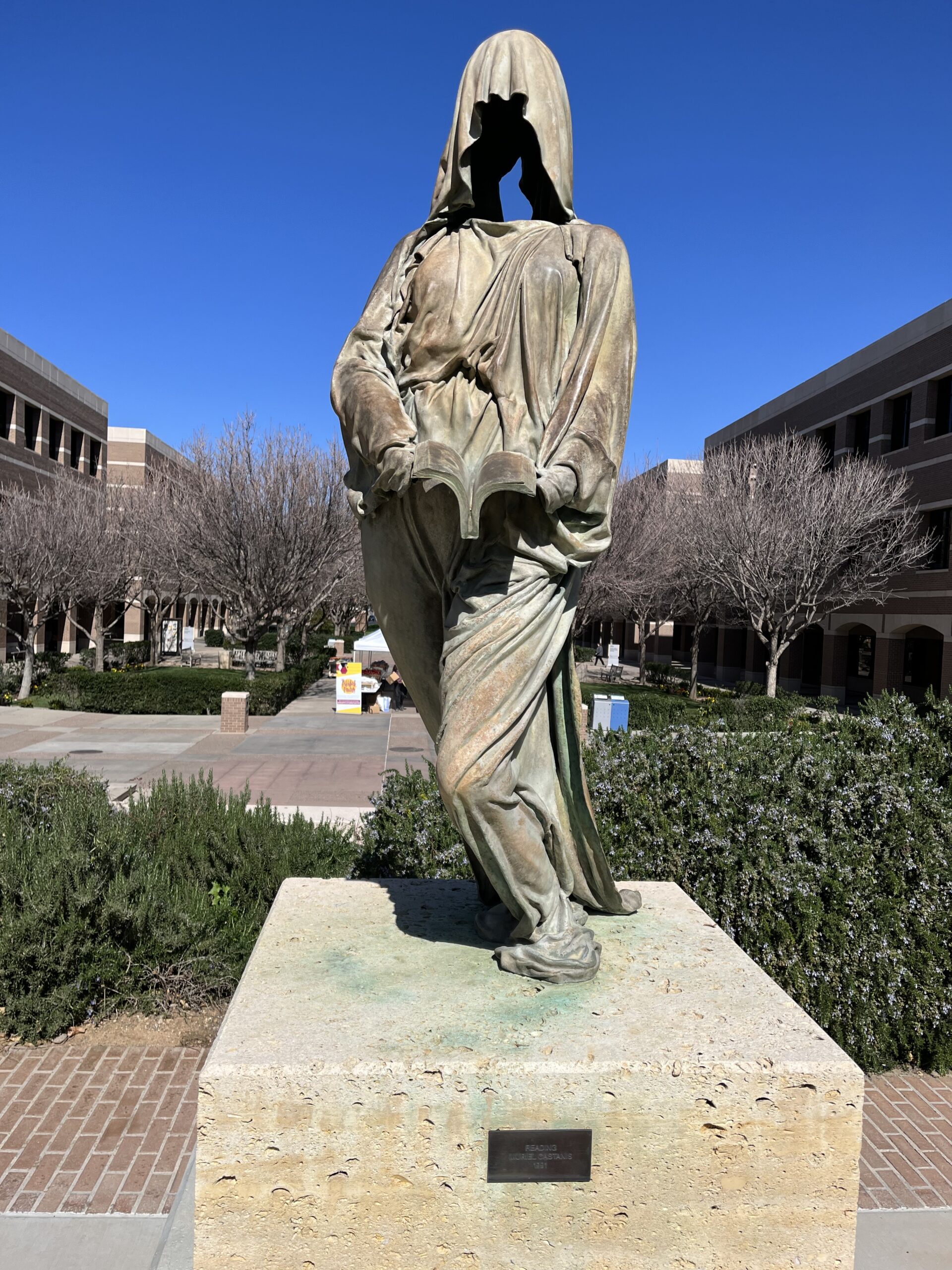 Home Woolf College Consulting Stand Out to Get In