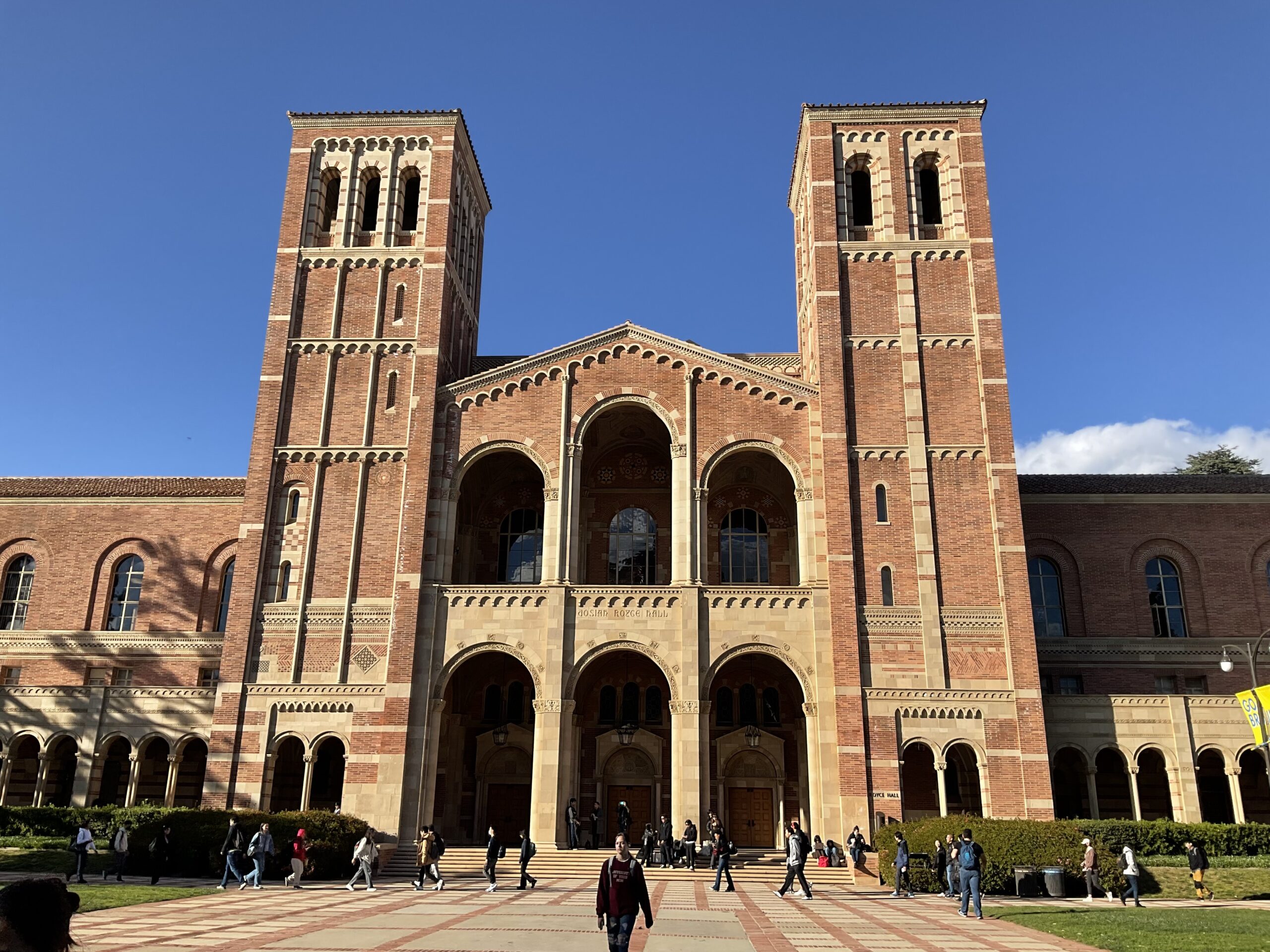 Home Woolf College Consulting Stand Out to Get In