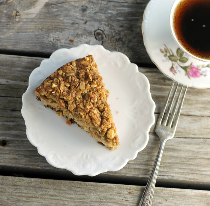 Oatmeal Coffee Cake with Spiced Crumble Topping Words of Deliciousness