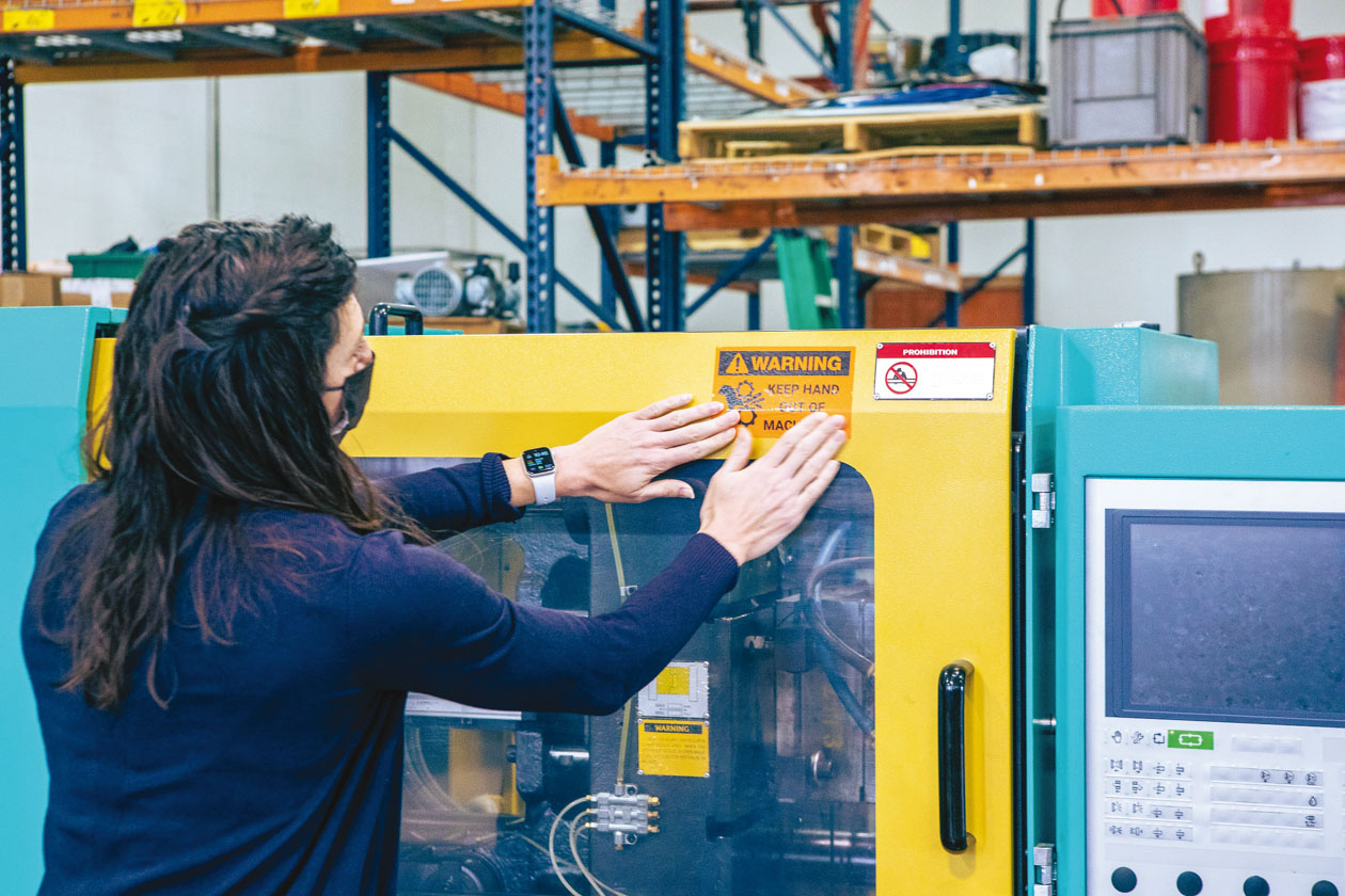 Creating a Safe Workplace Workplace Material Handling & Safety