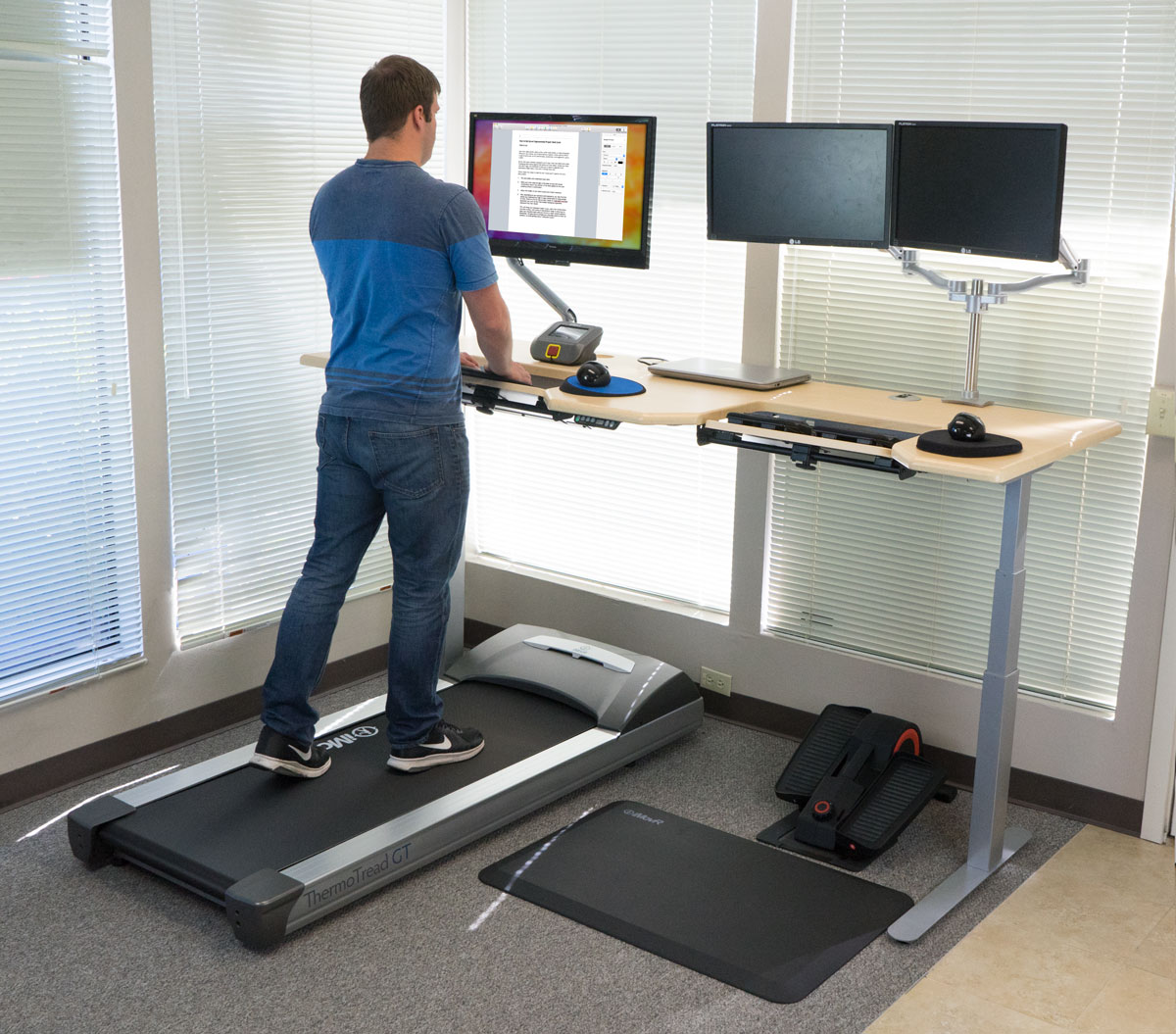 How We Conduct Desk Cycle and Bike Desk Reviews