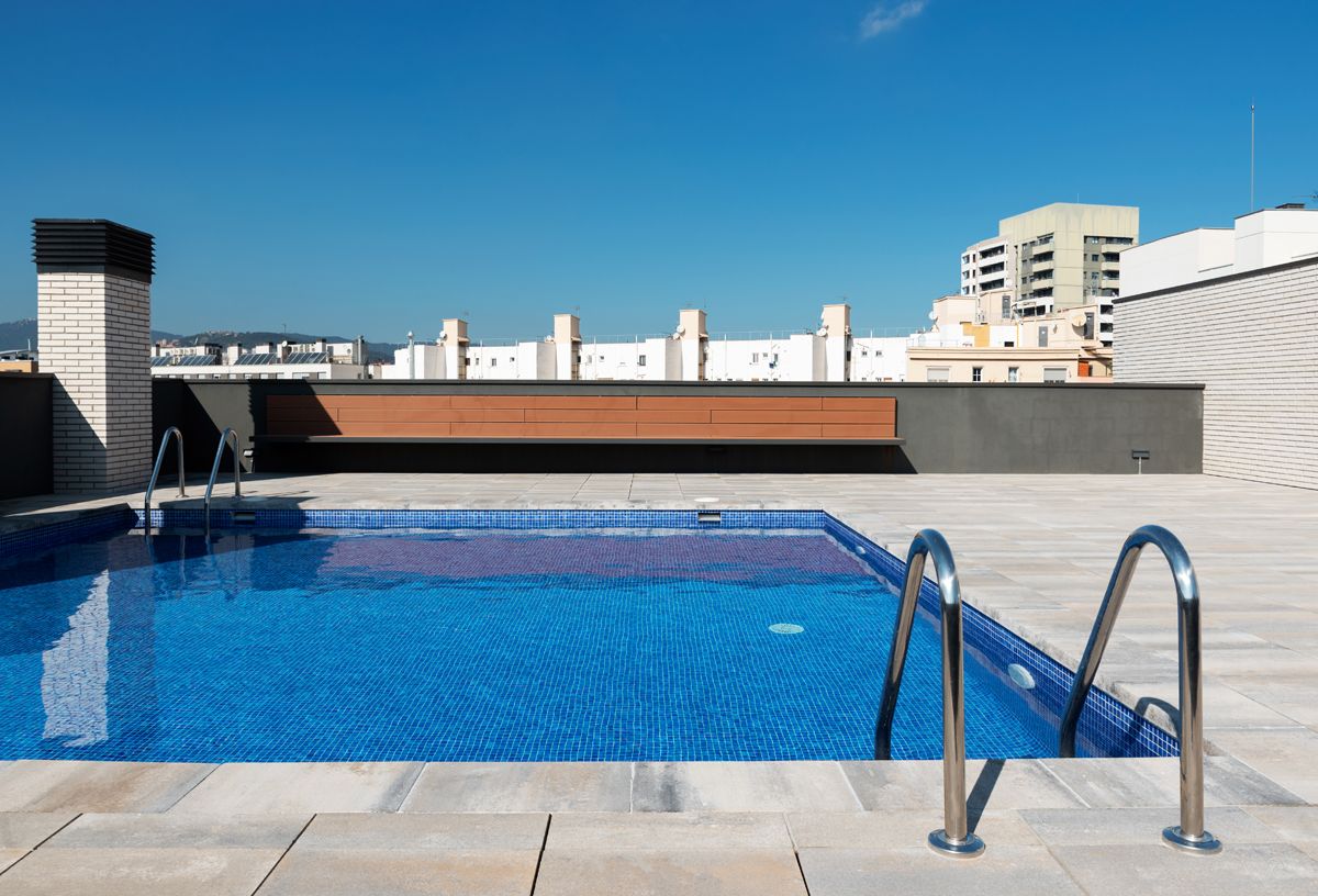 Piscina en las alturas WORLDFER