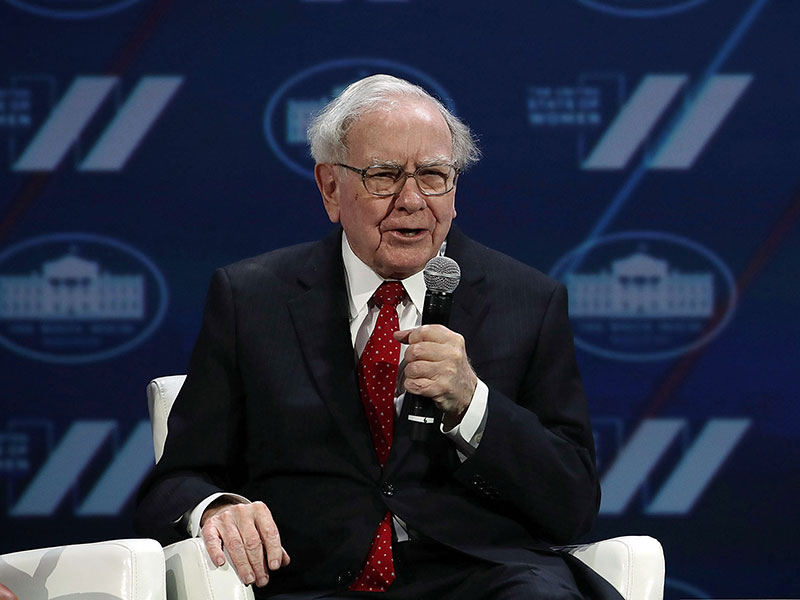 Warren Buffett invests 1.2bn in US airlines World Finance