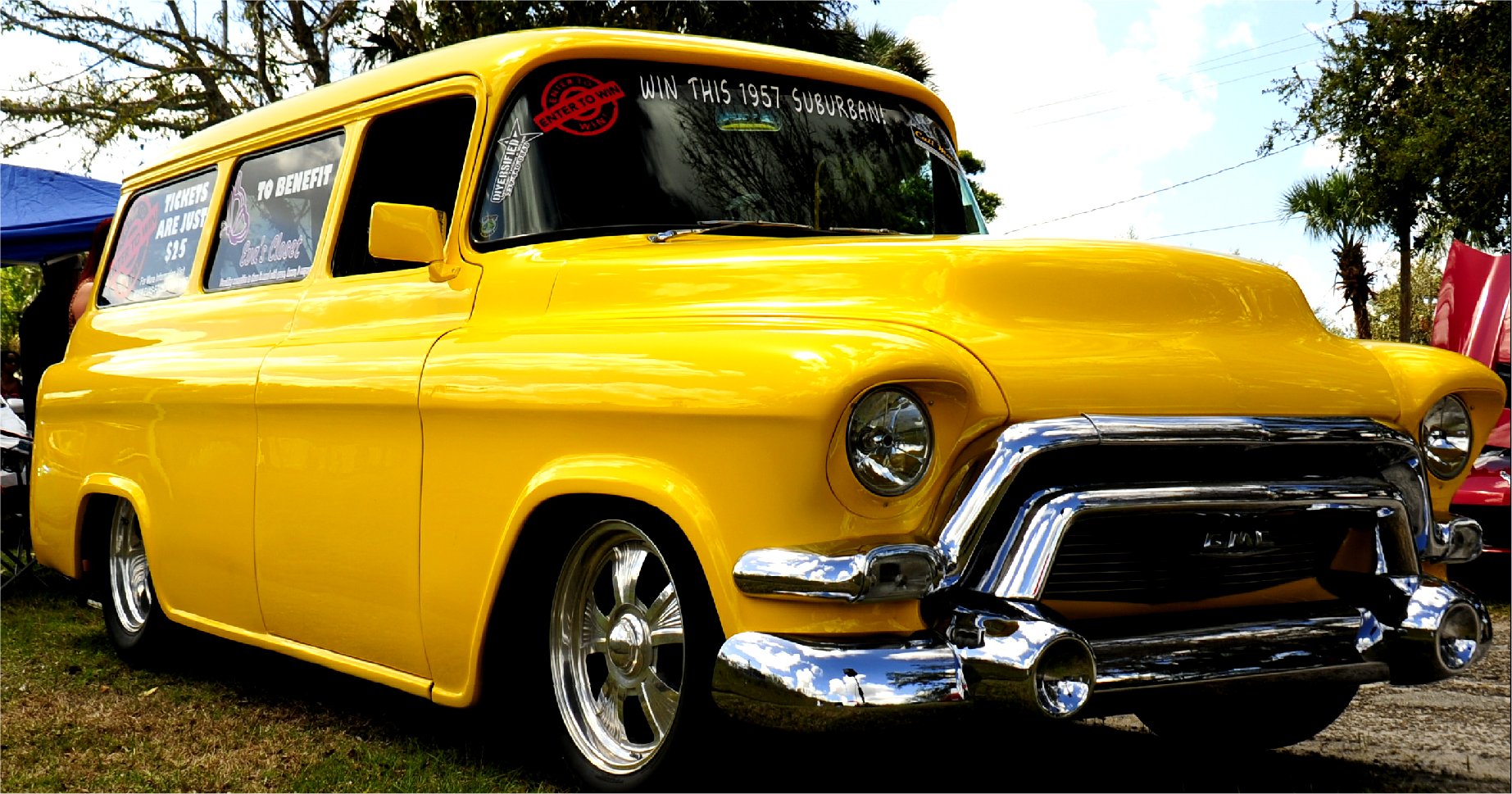 Vinn en 1957 GMC Suburban Local heroes worldwide