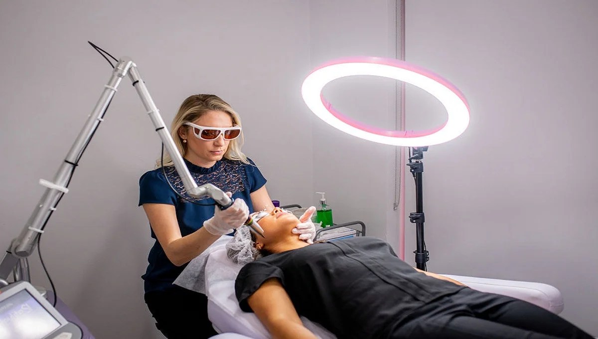 What Treatments are Available at Skin Clinics?