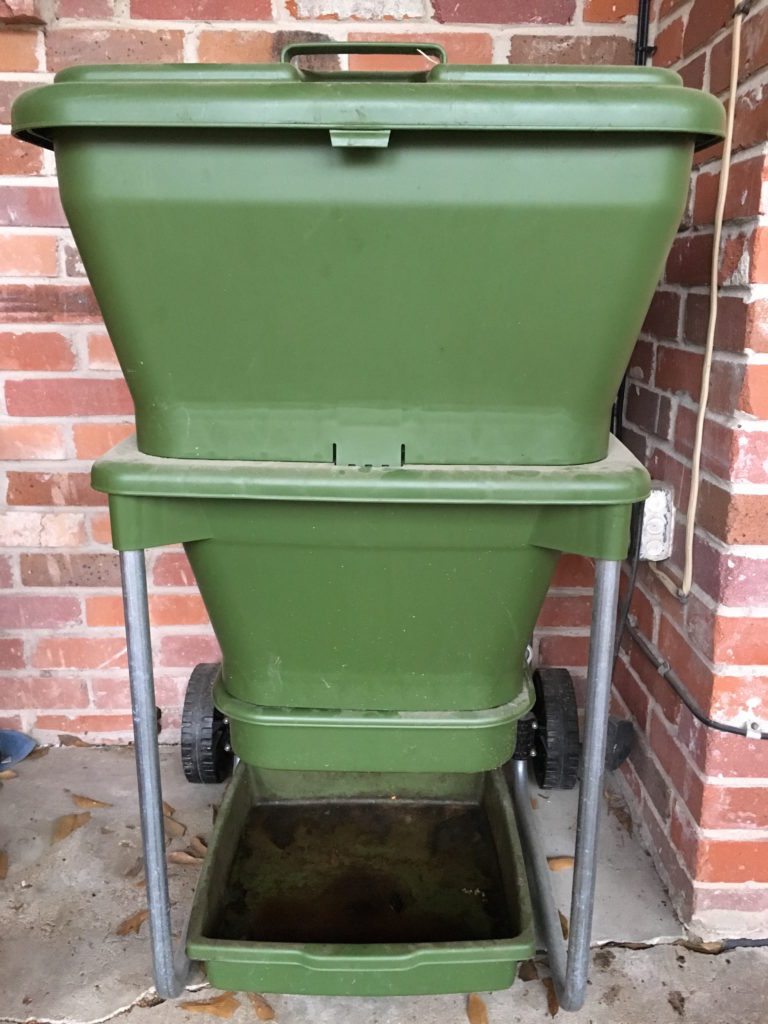 "Hungry Bin" Worm Bin Review Worm Composting Headquarters