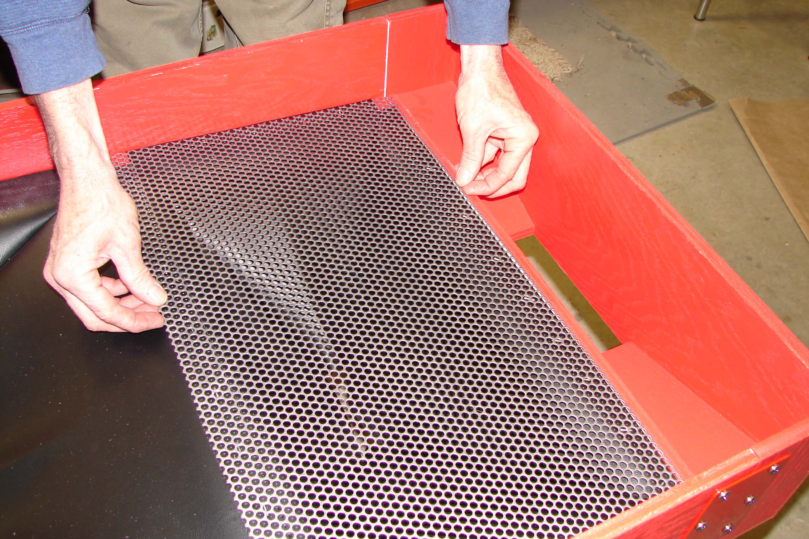 Worm Sifting Screen The Brockwood Worm Shi*fter® Worm Harvester