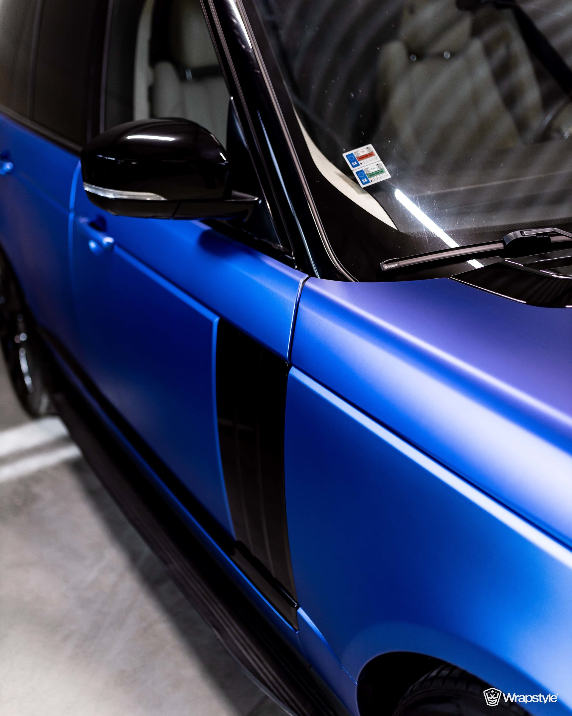 Range Rover Vogue Blue Chrom Satin Wrap WrapStyle