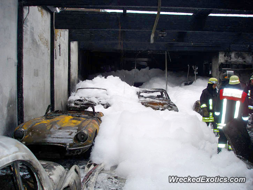 Electric Heater Malfunctioned And Caused a Huge Fire at an Exotic Car