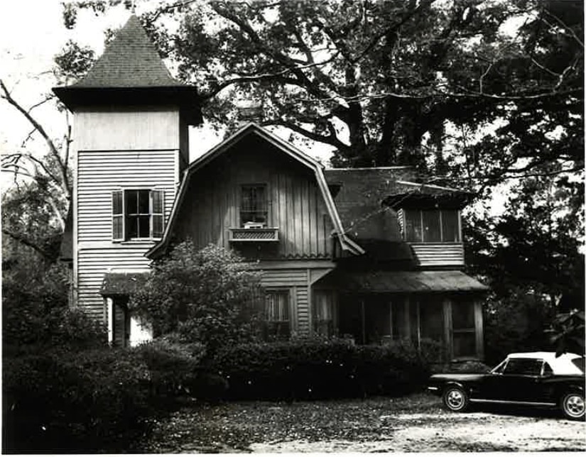 1885 Burbank Cottage