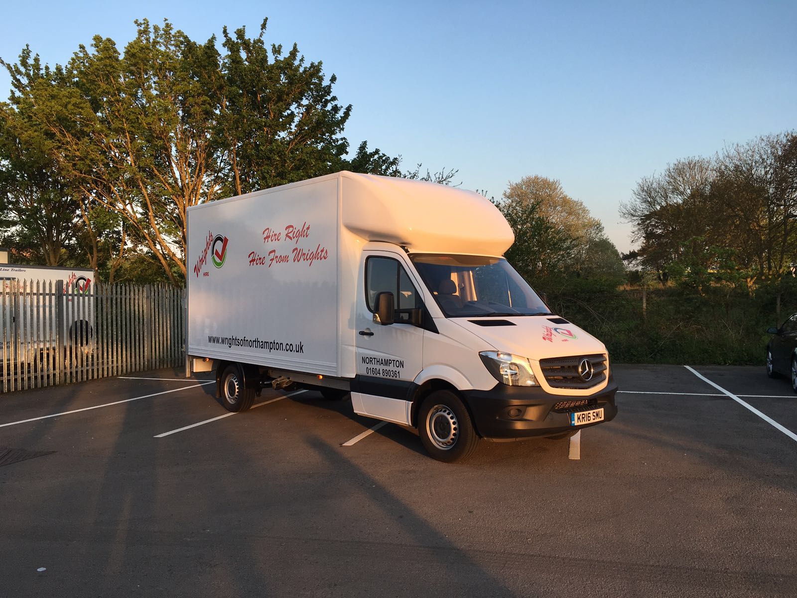 hire a luton van Northampton Wrights of Northampton