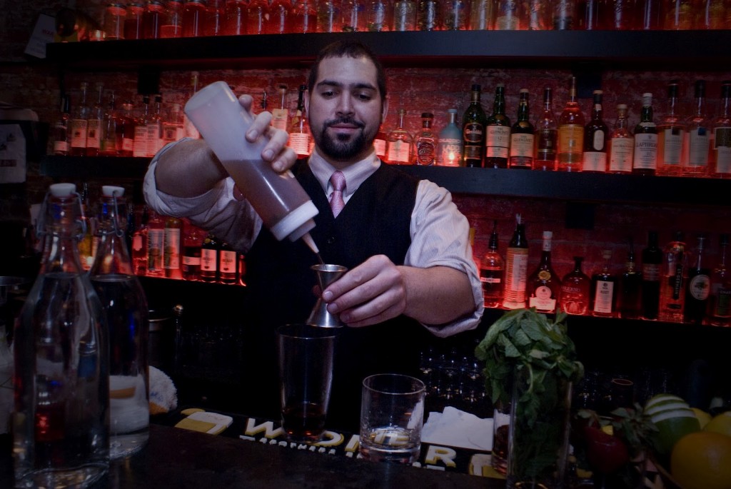 Writtalin 7 Things You Do That Piss Off Your Bartender Writtalin