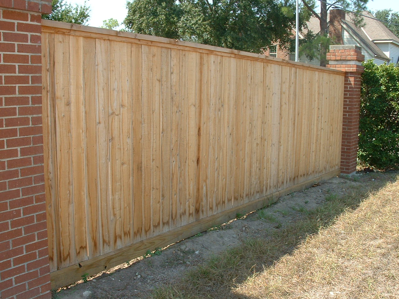 Perimeter fence
