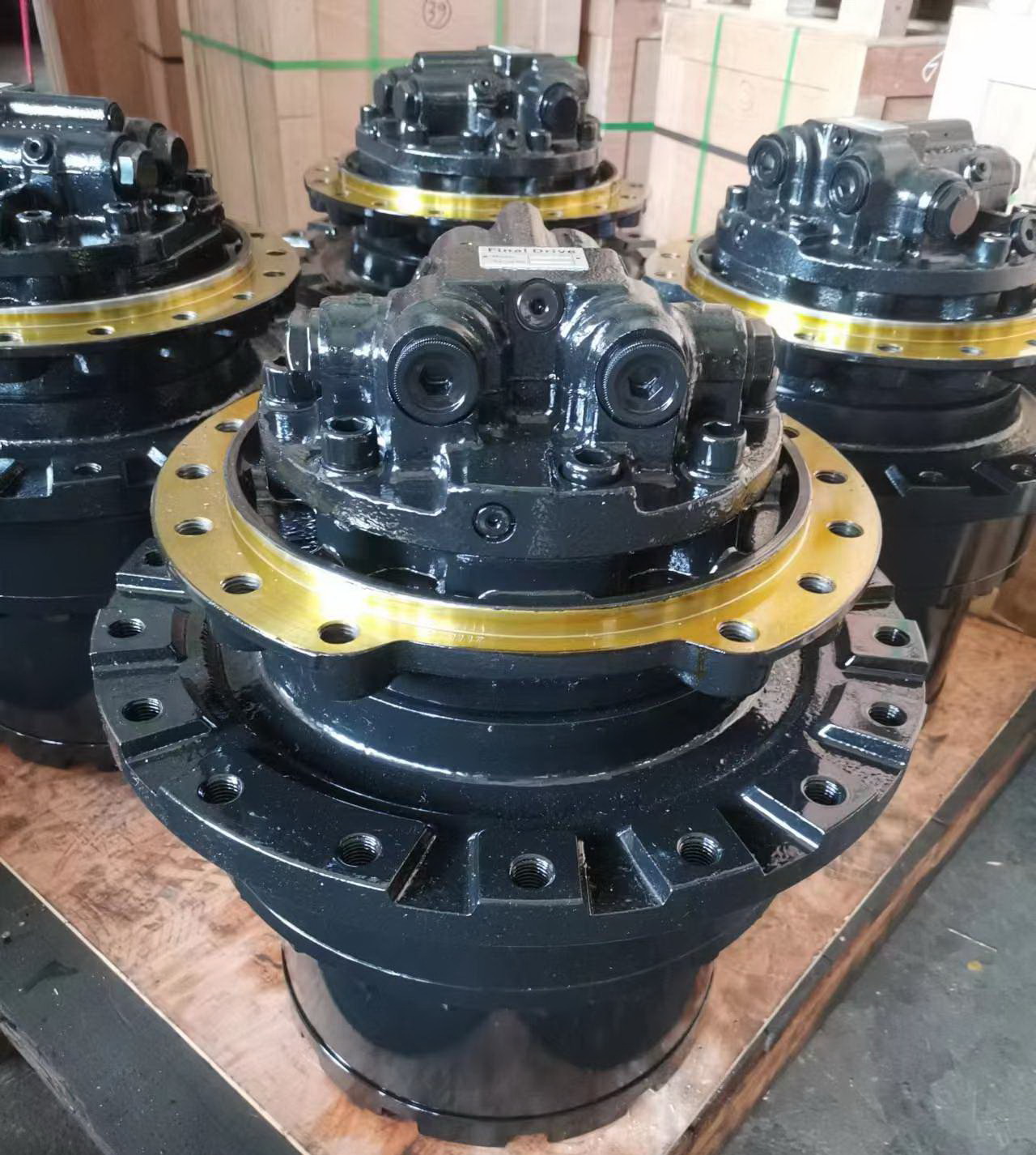 Hitachi Travel Motor