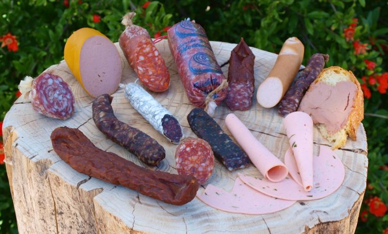 Wurstmacher Seite 28 Wurstrezepte / Wurst selber machen / Bratwurst