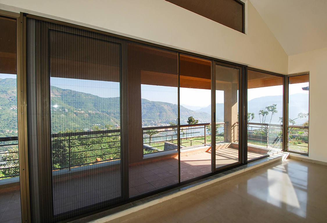 Retractable Flyscreens in Sydney & Melbourne Wynstan