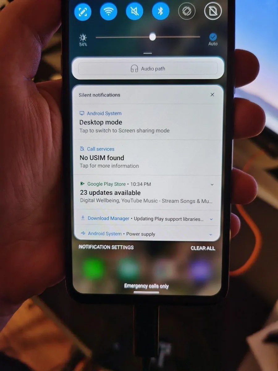 LG's Android 10 update has a Desktop Mode interface