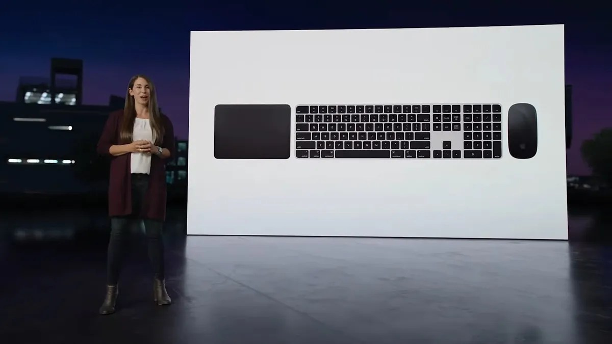 Apple launches standalone Magic Mouse, Keyboard, and Trackpad in black
