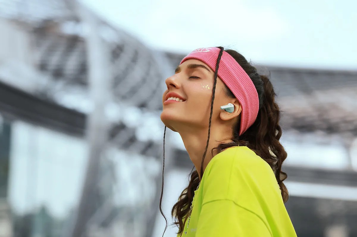 Dive into Music with the DONNER Dobuds ONE