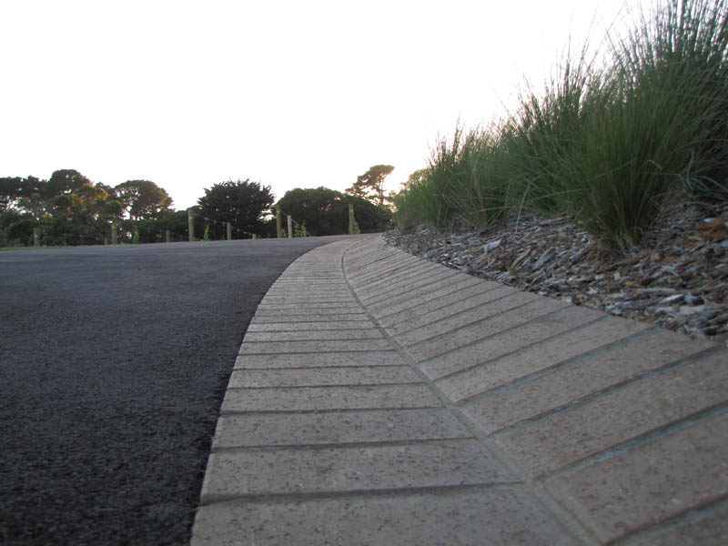 Feature Edging & Decorative Designs XLAsphalt Asphalt Driveways