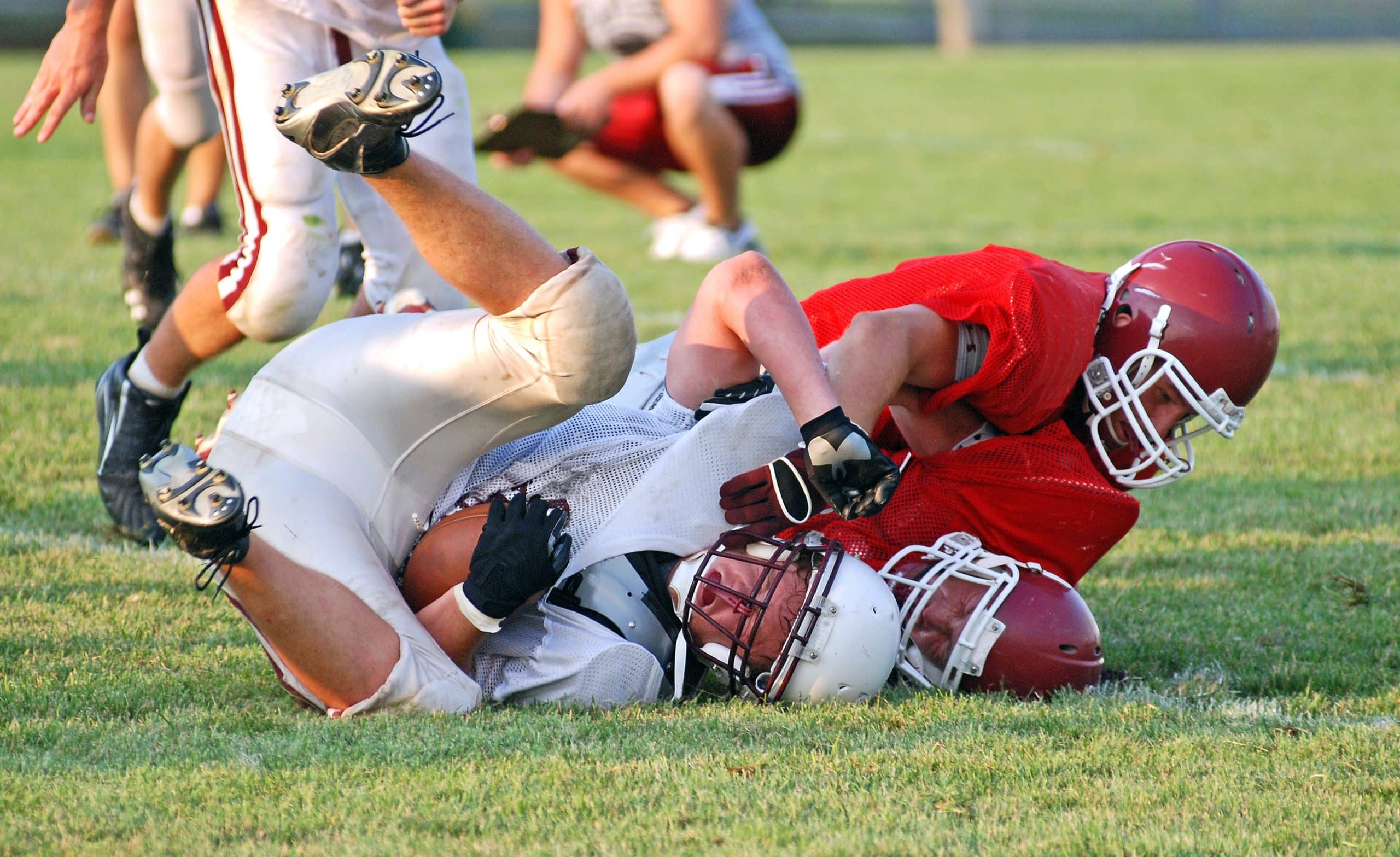 10 Concussion Safety Tips for FallWinter StudentAthletes XLNTbrain