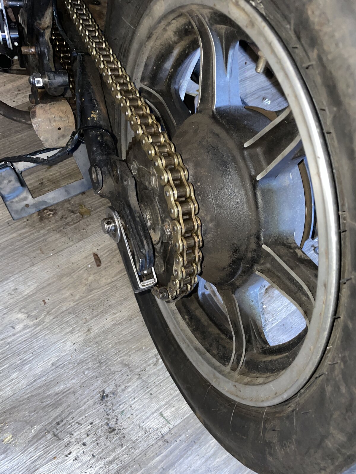 Rear wheel removal Yamaha XS650 Forum