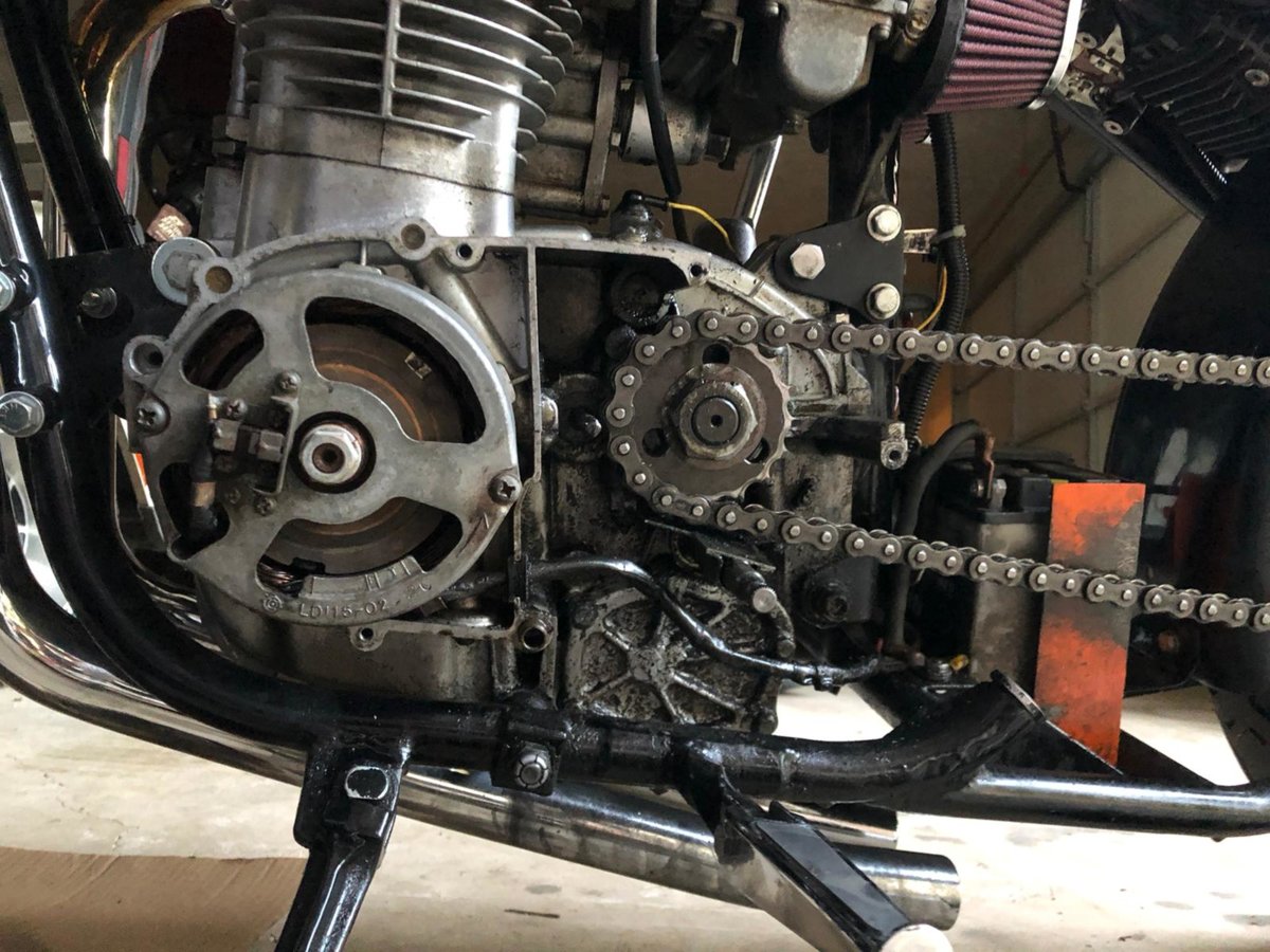 Oil Leaks for the Newbie Yamaha XS650 Forum