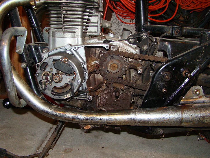 Oil Leak, Replacing Left Main Oilseal 1980 XS650G Yamaha XS650 Forum