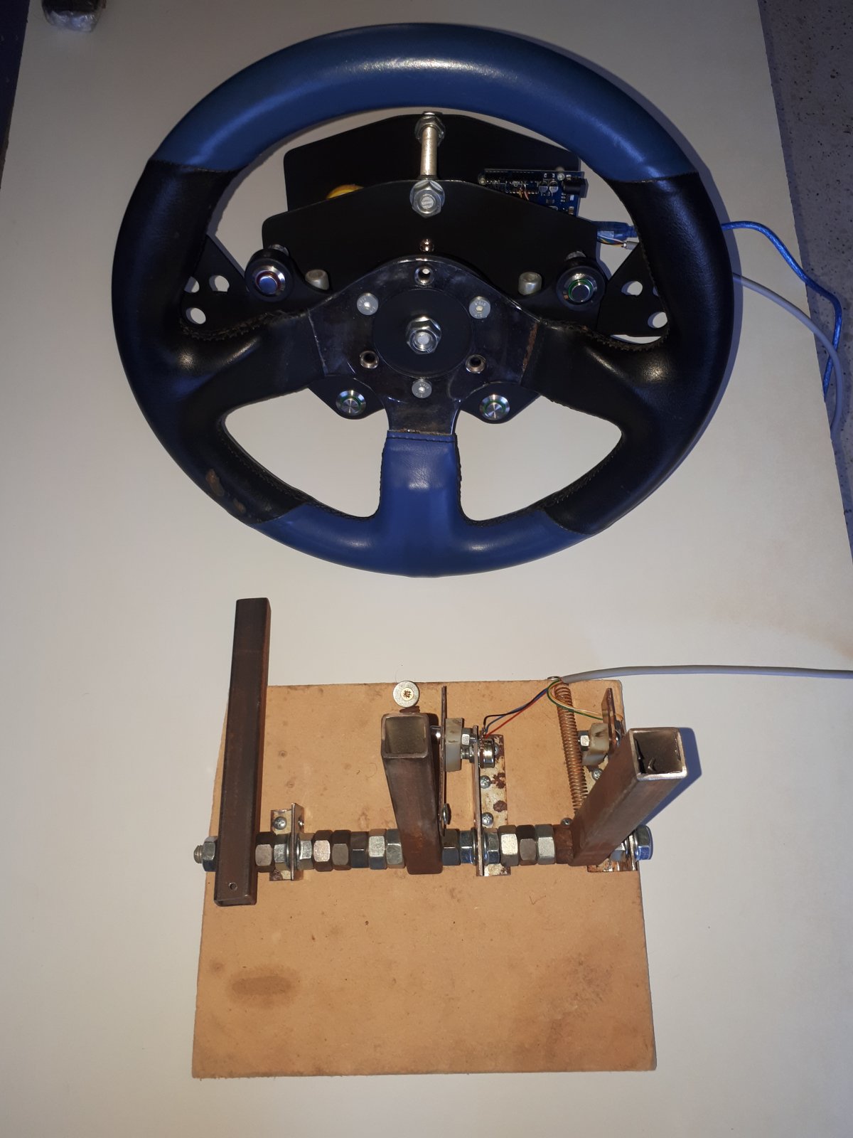 Arduino UNO steering wheel DIY