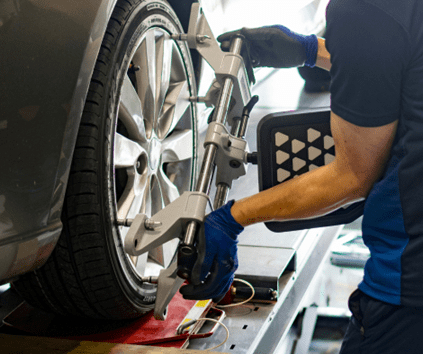 : Signs Your Car Needs an Alignment | Xtreme Tire Garage