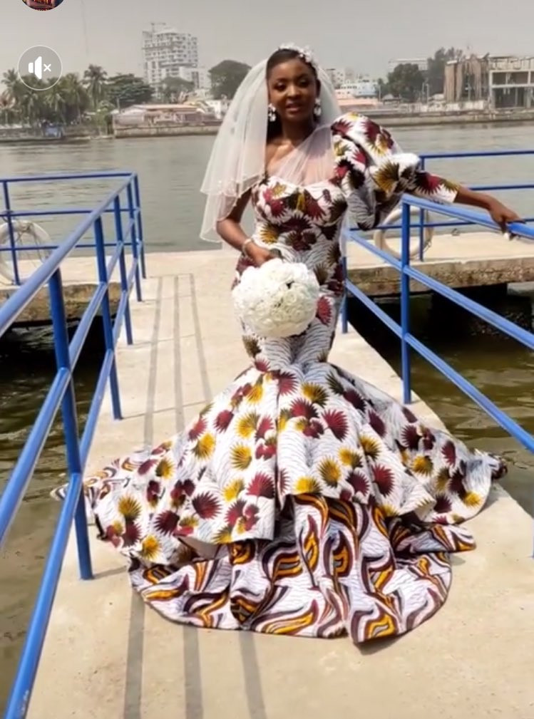 Nigerian bride goes viral after wearing Ankara dress to her white wedding
