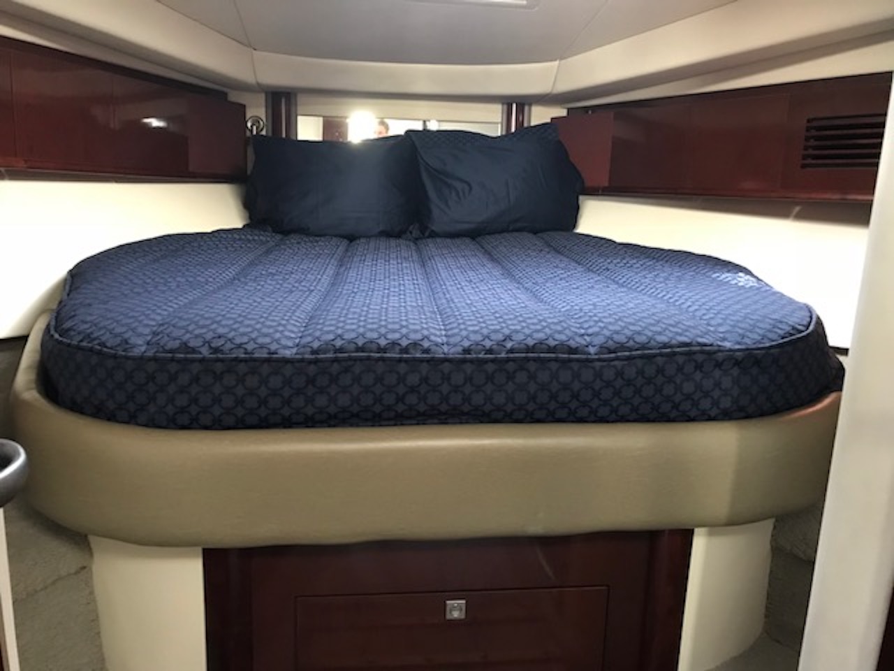 Classic Bedding for a Sea Ray 400 Sundancer
