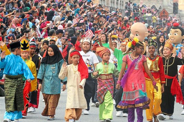 pelbagai agama di malaysia