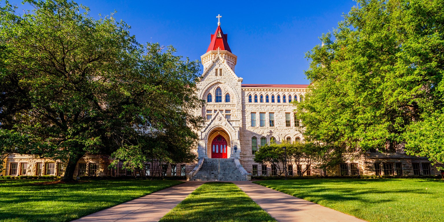 Saint Edwards University Young Conservatives of TexasYoung
