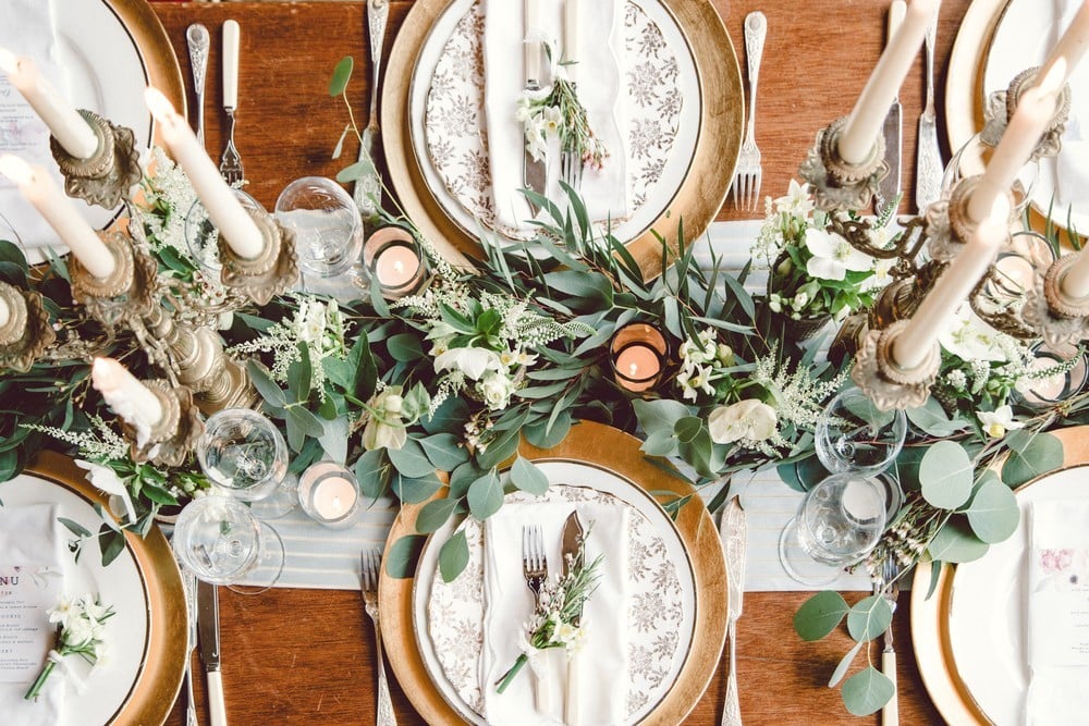 16 Wedding Table Setting Ideas for Your Wedding Theme Yeah Weddings