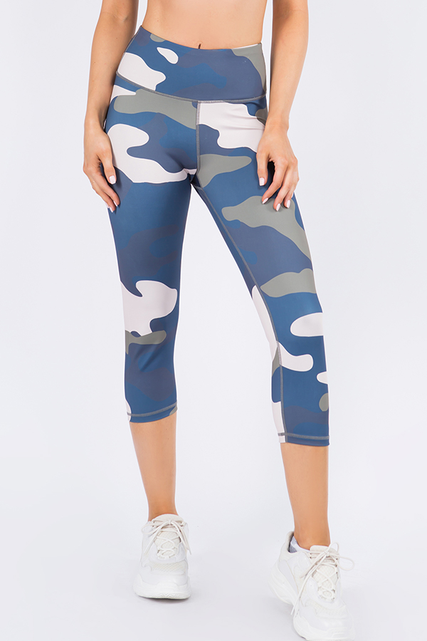 Women's Blue Tones Capri Activewear Leggings Wholesale